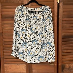 Woman’s Floral Long sleeve blouse